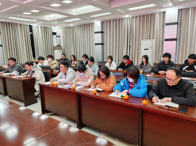 e14cefb557ef434cbe596e7a691d2322.jpg