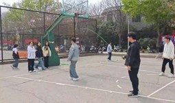 籃球社“三走”活動(dòng)之青春愛運(yùn)動(dòng)，“繩”舞青春
