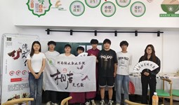 相聲文藝社團(tuán)舉行“體驗(yàn)相聲魅力，玩轉(zhuǎn)語(yǔ)言藝術(shù)”貫口體驗(yàn)活動(dòng)